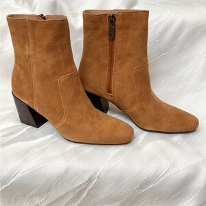 Blondo Sadie Waterproof Suede Ankle Boots
